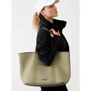 Athleta Diem Tote Bag Olive Branch Green